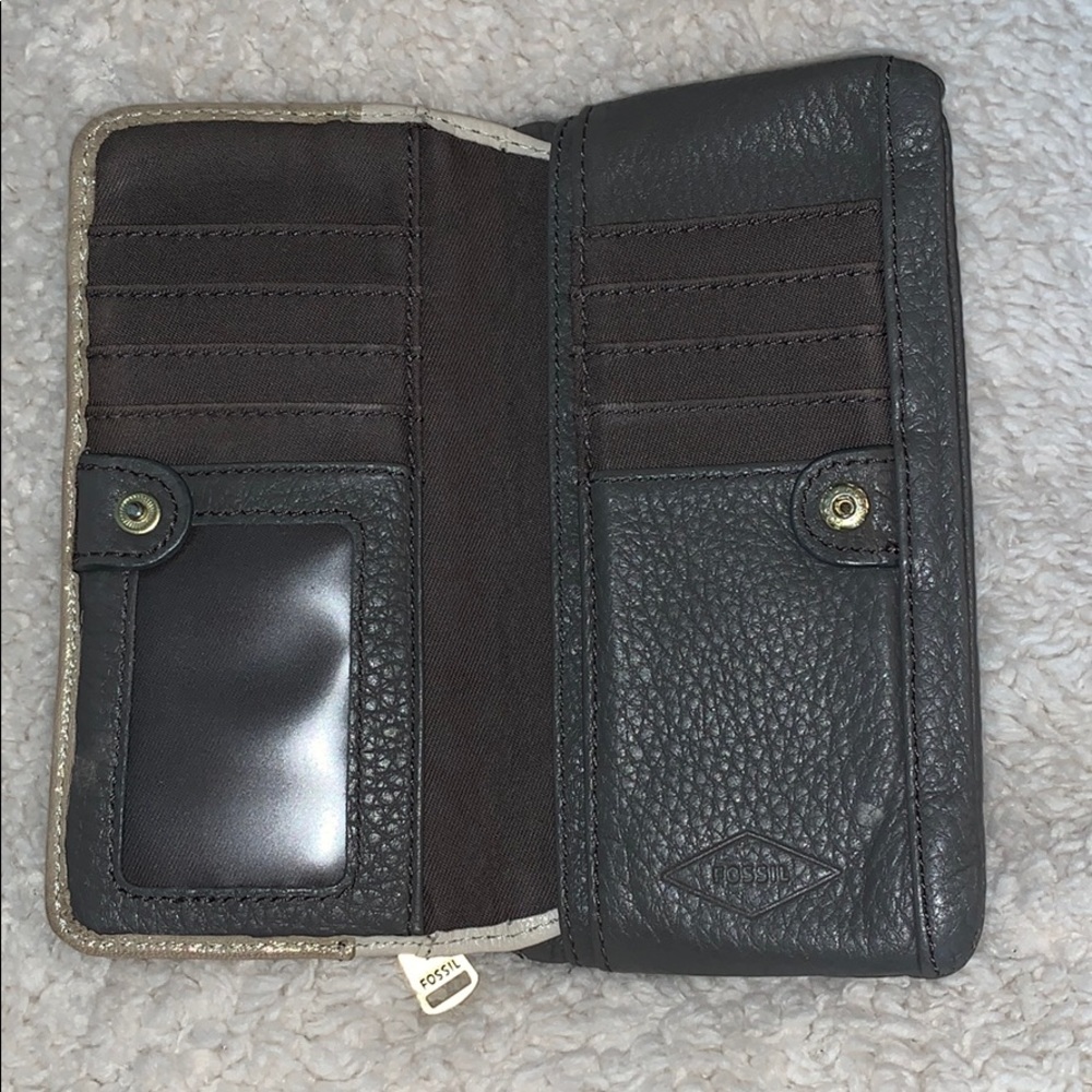 Wallet - Picture 2 of 3